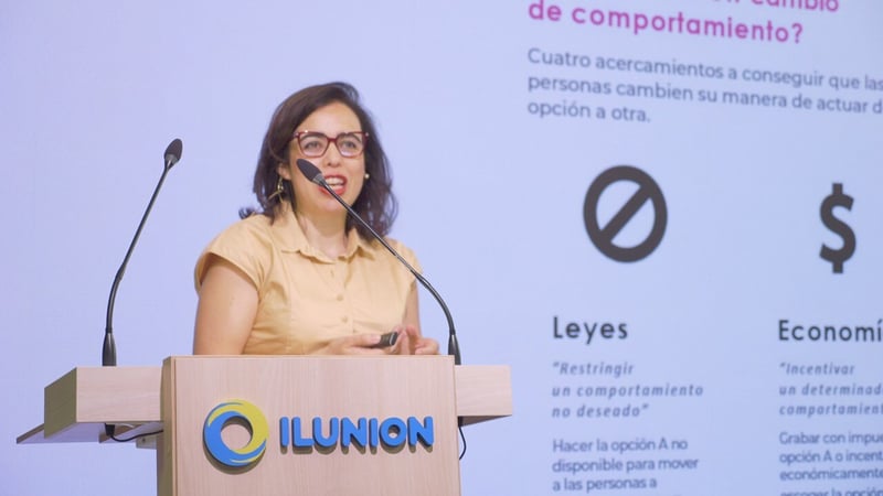 Irene Estrada, Responsable de Behavioral Economics en BBVA España, en el foro MKTefa